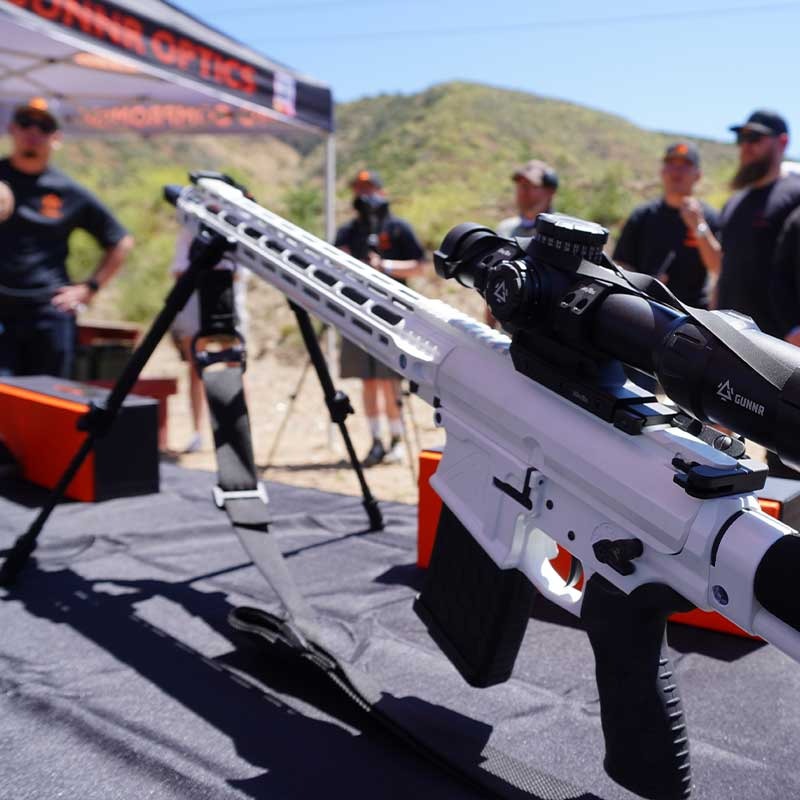 Highlighting the Key Features That Define a Top-Tier LPVO Scope